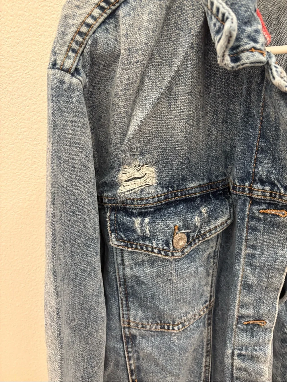 Free People Distressed Denim Jean Jacket *Read*